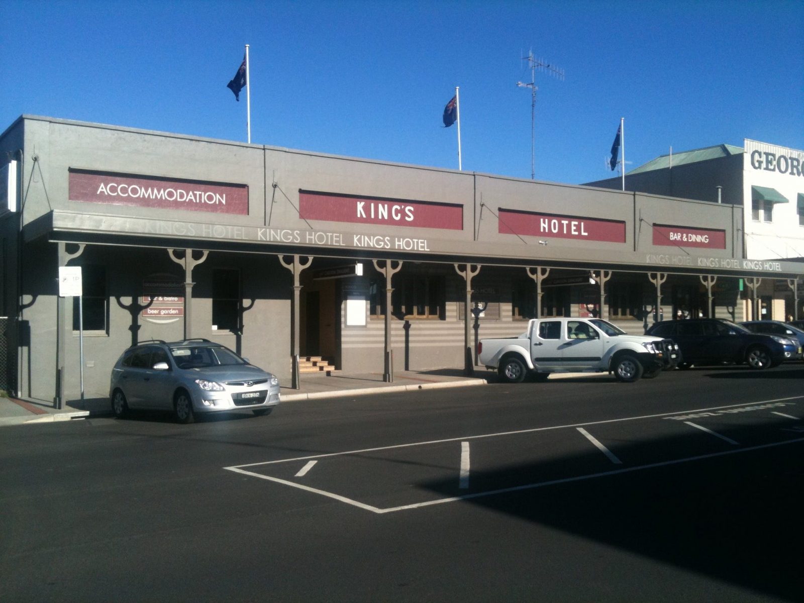 Kings Hotel Accommodation Bathurst New South Wales - 