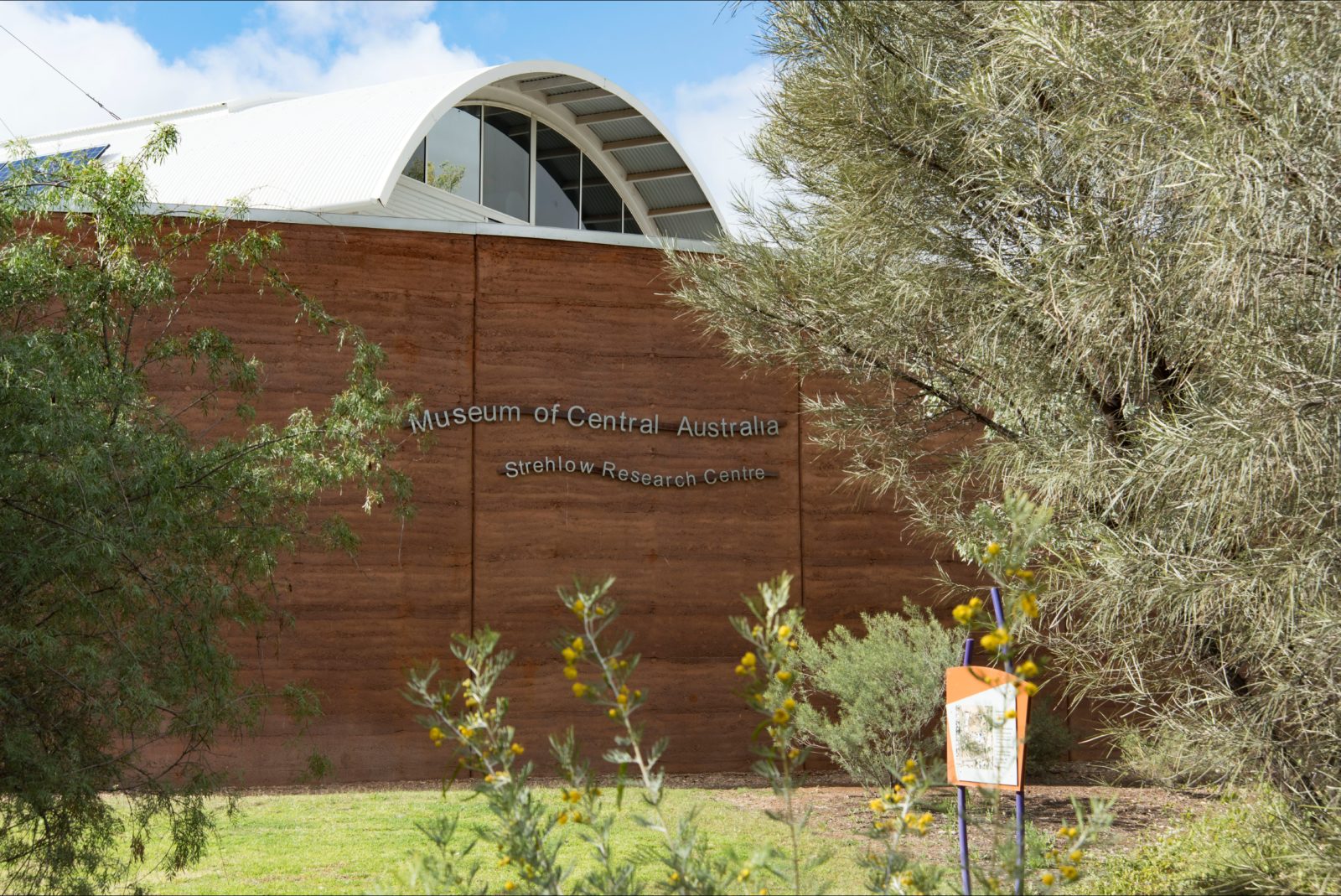 Museum of Central Australia | Attraction Tour | Alice ...