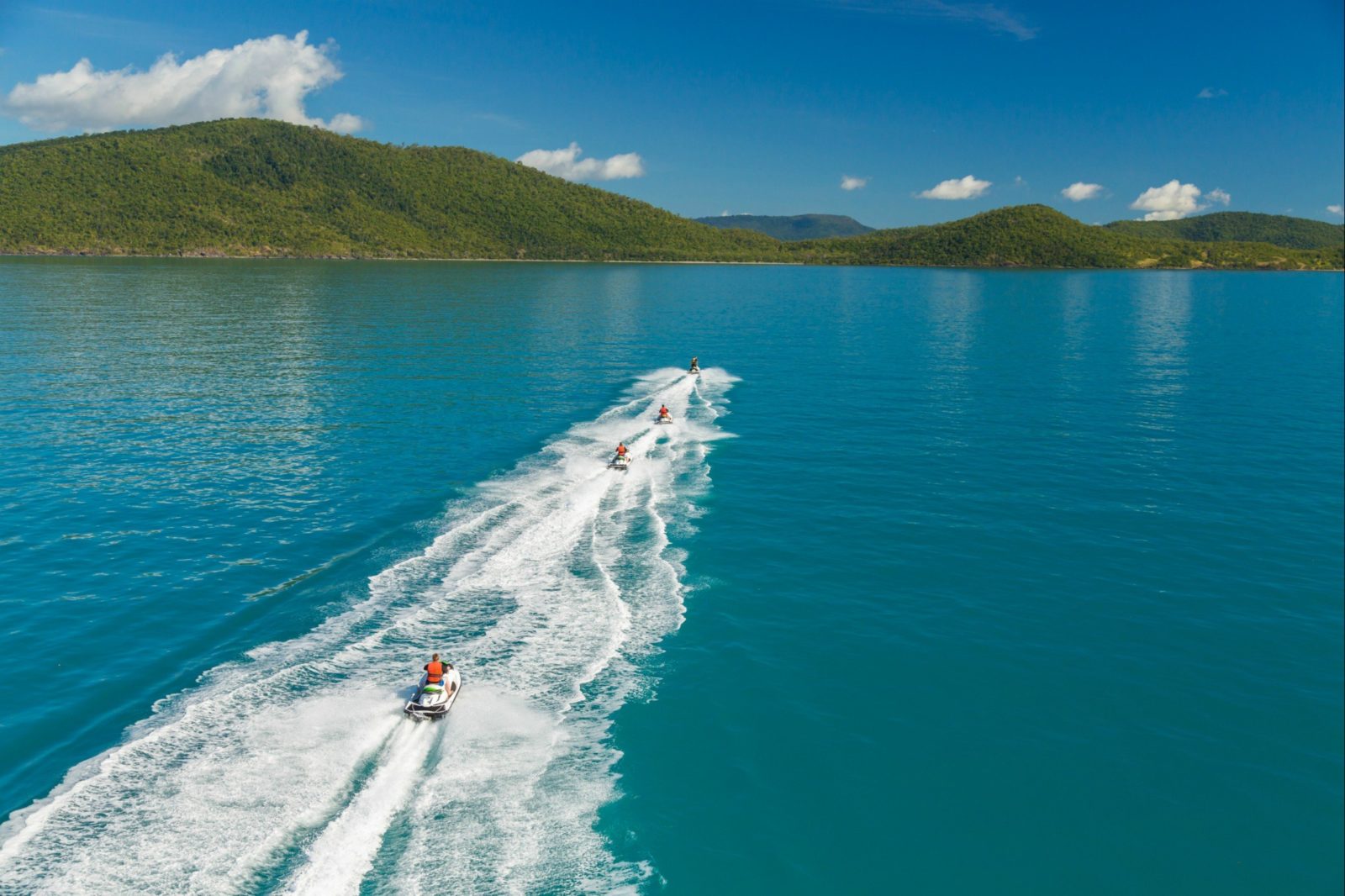 whitsunday tour from airlie beach
