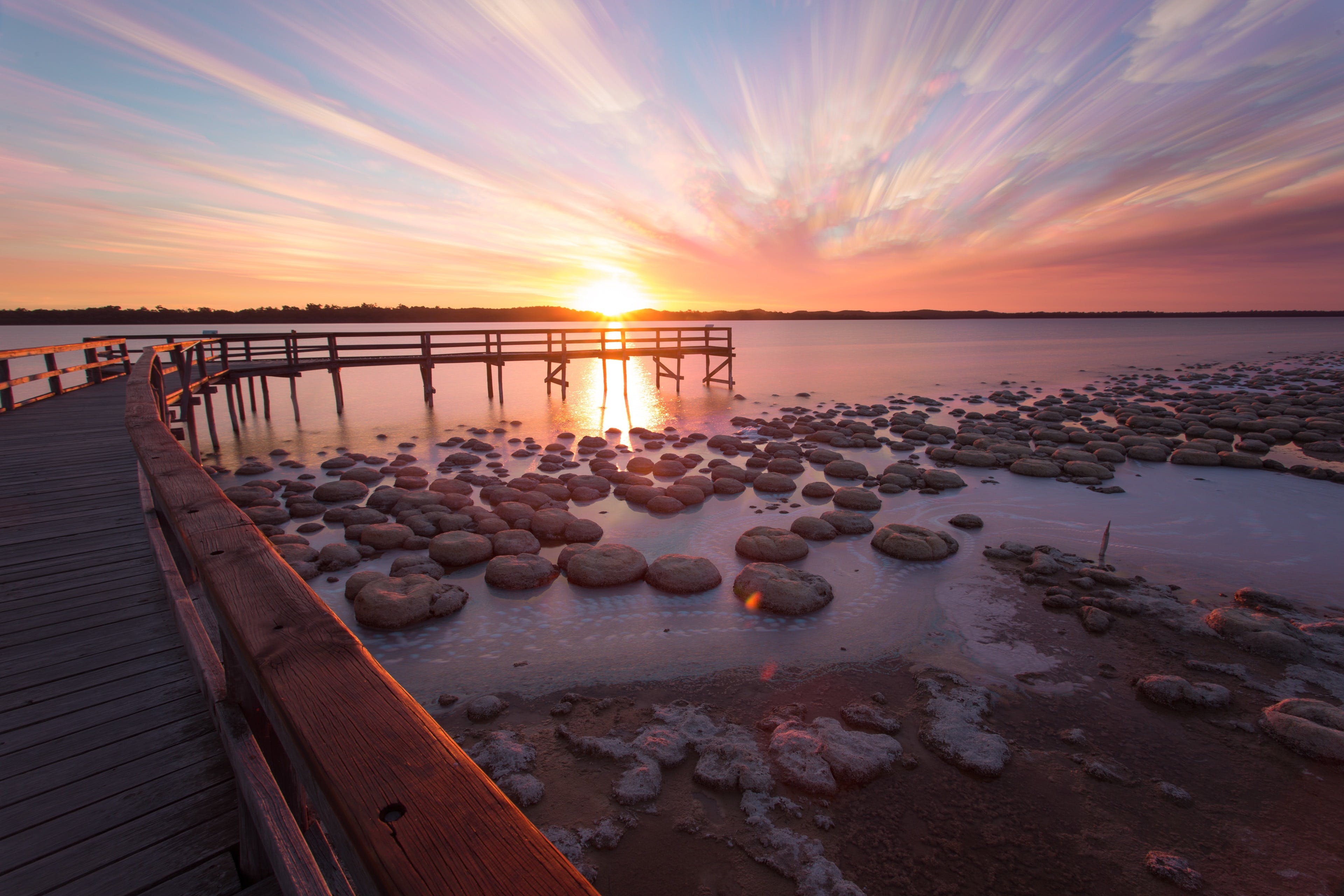 Lake Clifton Thrombolites | Attraction Tour | Lake Clifton | Western